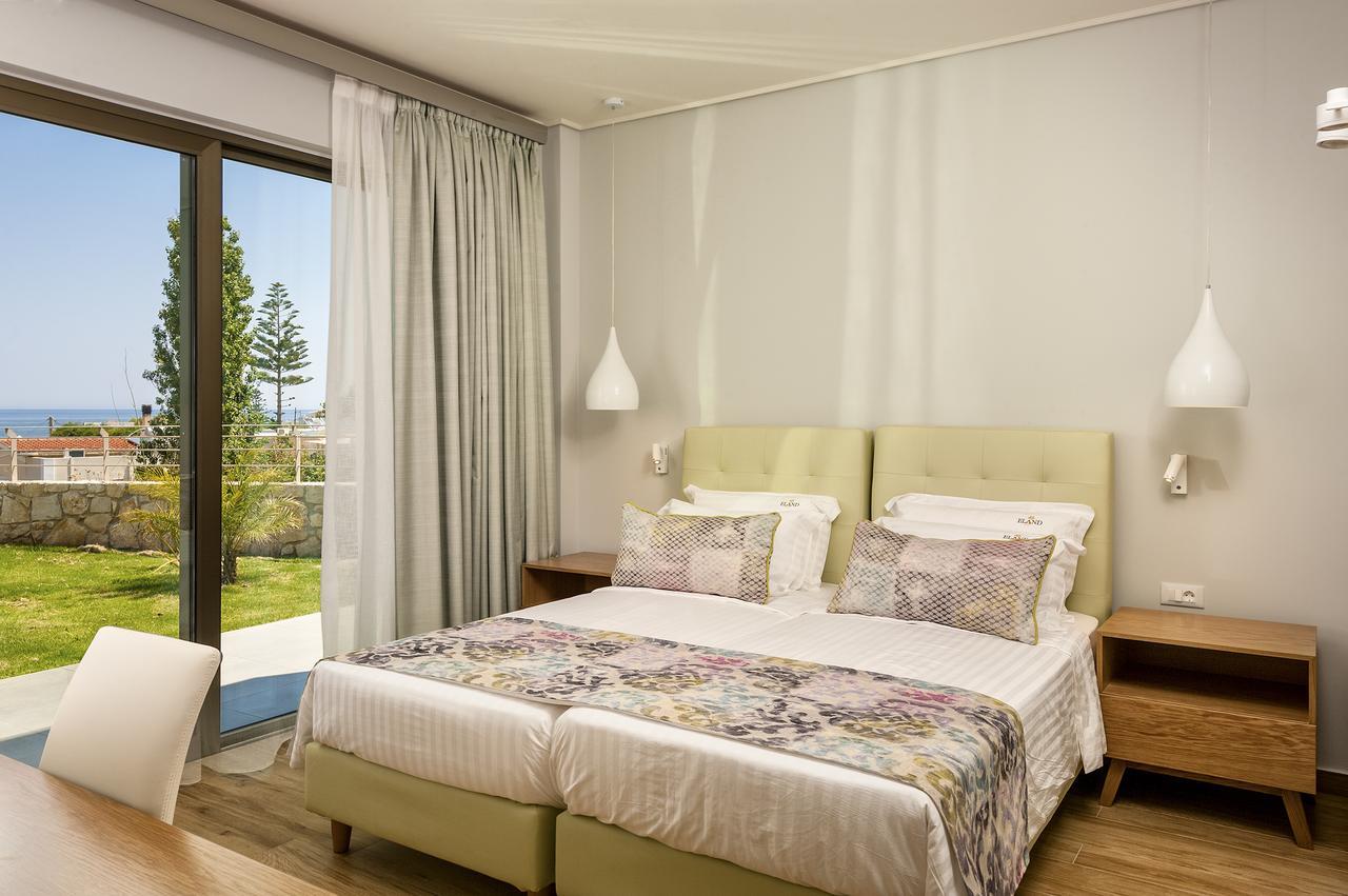 Eland Dream Villas Каламакі Екстер'єр фото